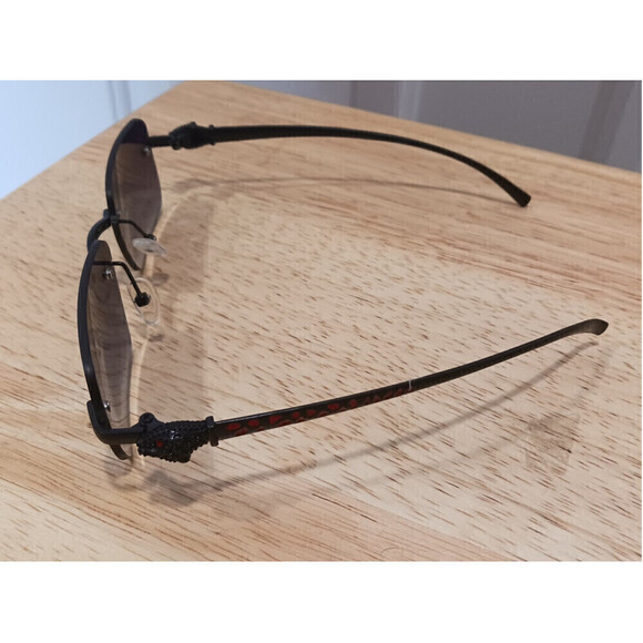 Unisex Small Framed Sunglasses In Gray - Picture 2 of 3